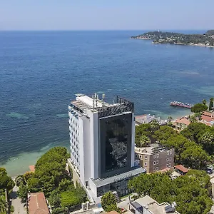Signature Blue Hotel Kuşadası